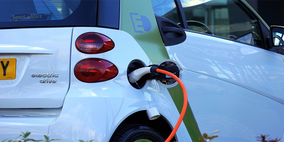 Umweltverträgliche und saubere Fahrzeuge der Zukunft: Elektrofahrzeuge